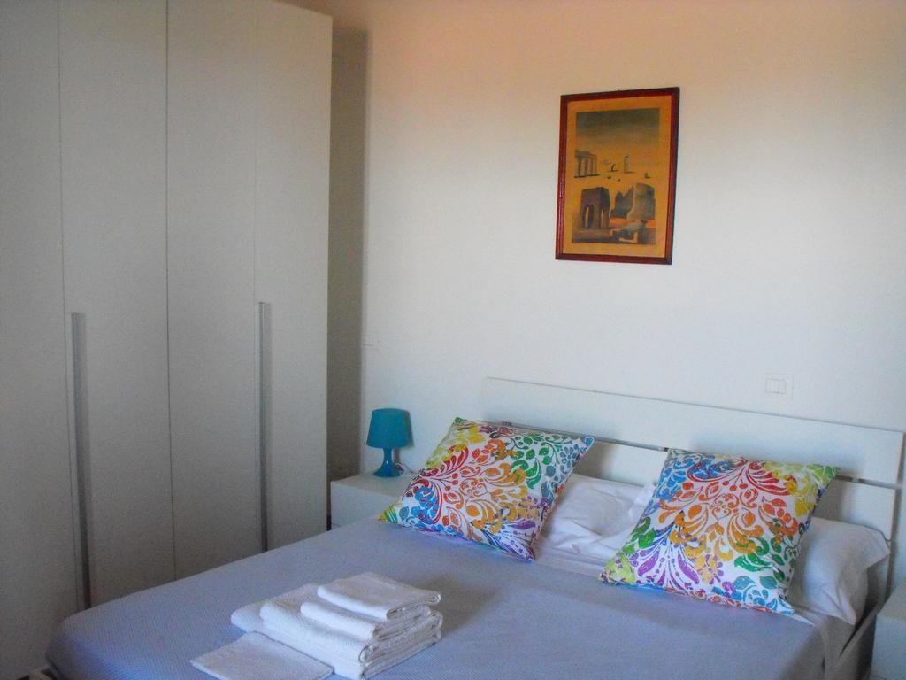 Finestra Della Val D'Orcia Apartment Contignano Room photo